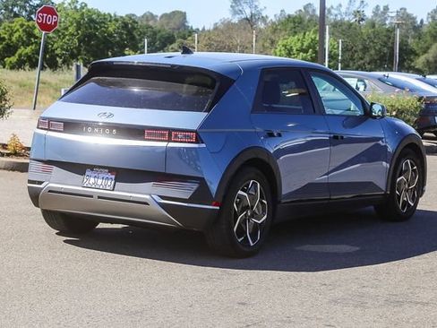 Used 2024 Hyundai Ioniq 5 SEL image 5