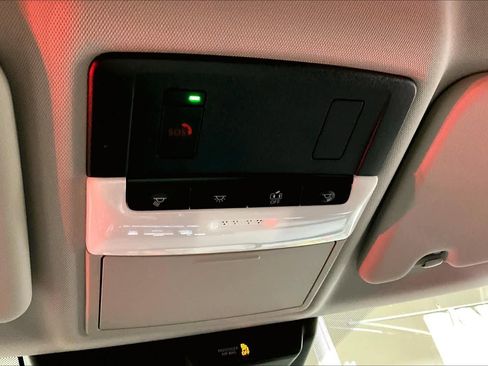 Used 2022 Mitsubishi Outlander SEL image 33