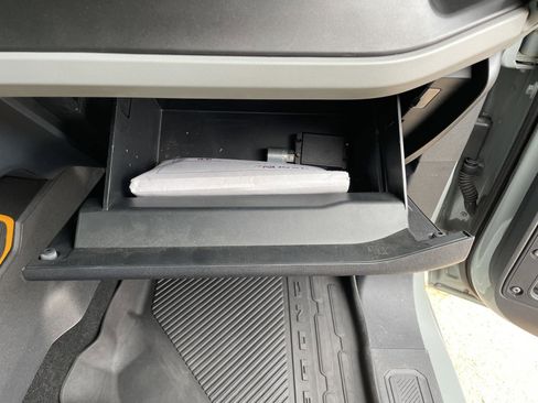 Used 2022 Ford Bronco Badlands image 32