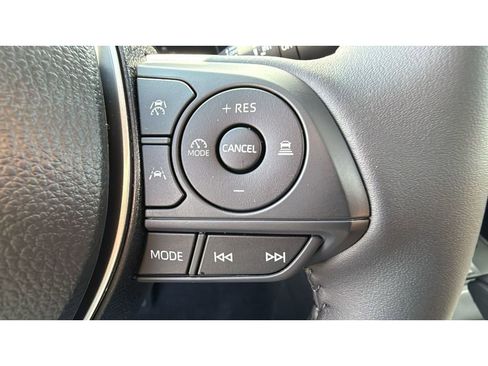 New 2026 Toyota Corolla Cross LE AWD/4WD image 27