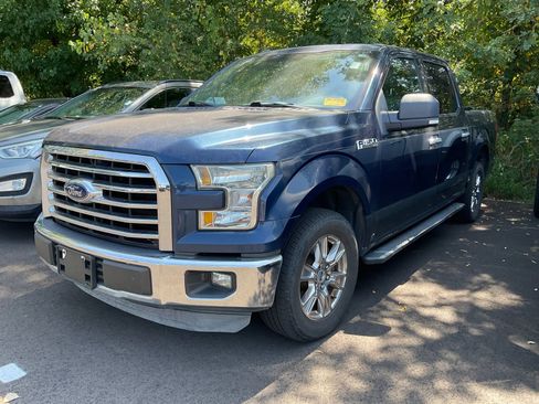 Used 2015 Ford F150 XLT w/ Equipment Group 302A Luxury RWD image 1