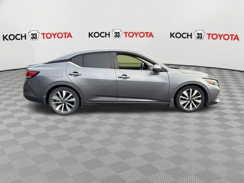 Used 2020 Nissan Sentra SV w/ SV Premium Package FWD image 9