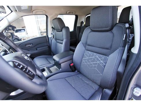 New 2026 Nissan Frontier SV image 21