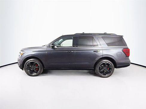 Used 2023 Ford Expedition Limited AWD/4WD image 4