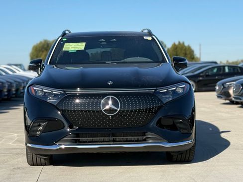 New 2026 Mercedes-Benz EQS 400 4MATIC SUV image 5