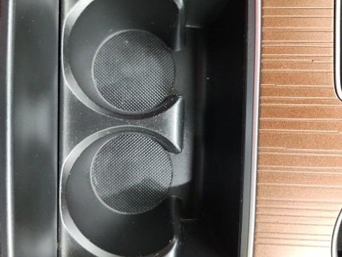 Certified 2022 Toyota Sienna XLE image 70