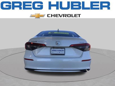 Used 2024 Honda Civic Sport image 8