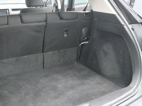 Used 2017 Honda HR-V LX image 18