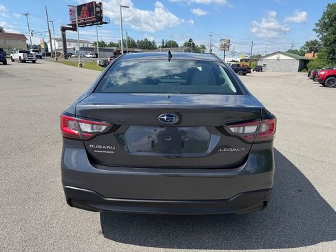 Used 2025 Subaru Legacy Premium AWD/4WD image 2