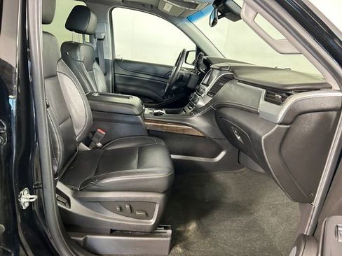 Used 2015 Chevrolet Tahoe LT AWD/4WD image 28