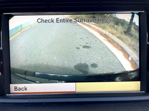 Used 2010 Mercedes-Benz E 350 4MATIC Sedan image 35