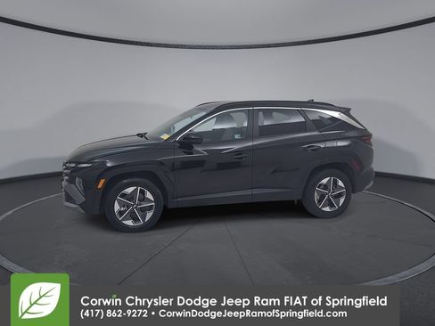 Used 2025 Hyundai Tucson SEL AWD/4WD image 8