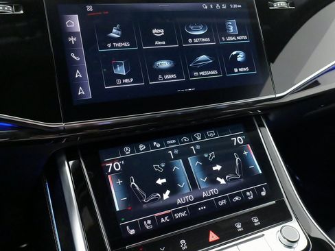 Used 2025 Audi Q7 3.0T Prestige w/ Prestige Package image 72