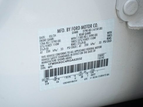 Used 2024 Ford Explorer ST w/ Equipment Group 401A AWD/4WD image 42