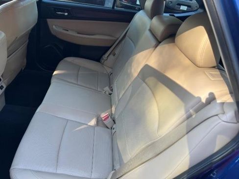 Used 2017 Subaru Outback 2.5i Limited AWD/4WD image 43