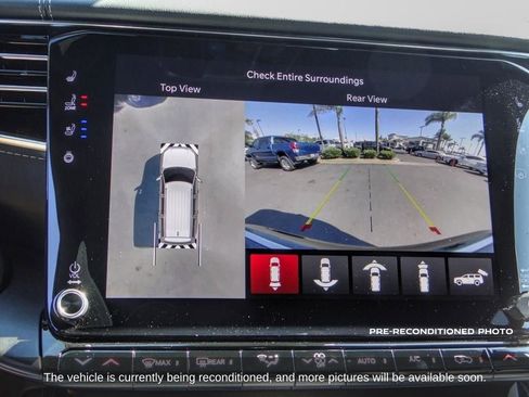 Used 2023 Jeep Grand Wagoneer Series II image 15