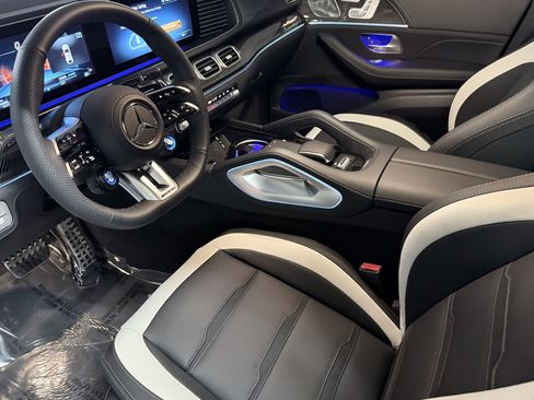 New 2026 Mercedes-Benz GLE 63 AMG S image 6