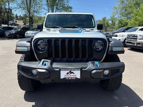 Used 2022 Jeep Wrangler Unlimited Rubicon 4xe w/ Cold Weather Group AWD/4WD image 2