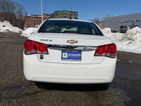 Used 2012 Chevrolet Cruze Eco image 4