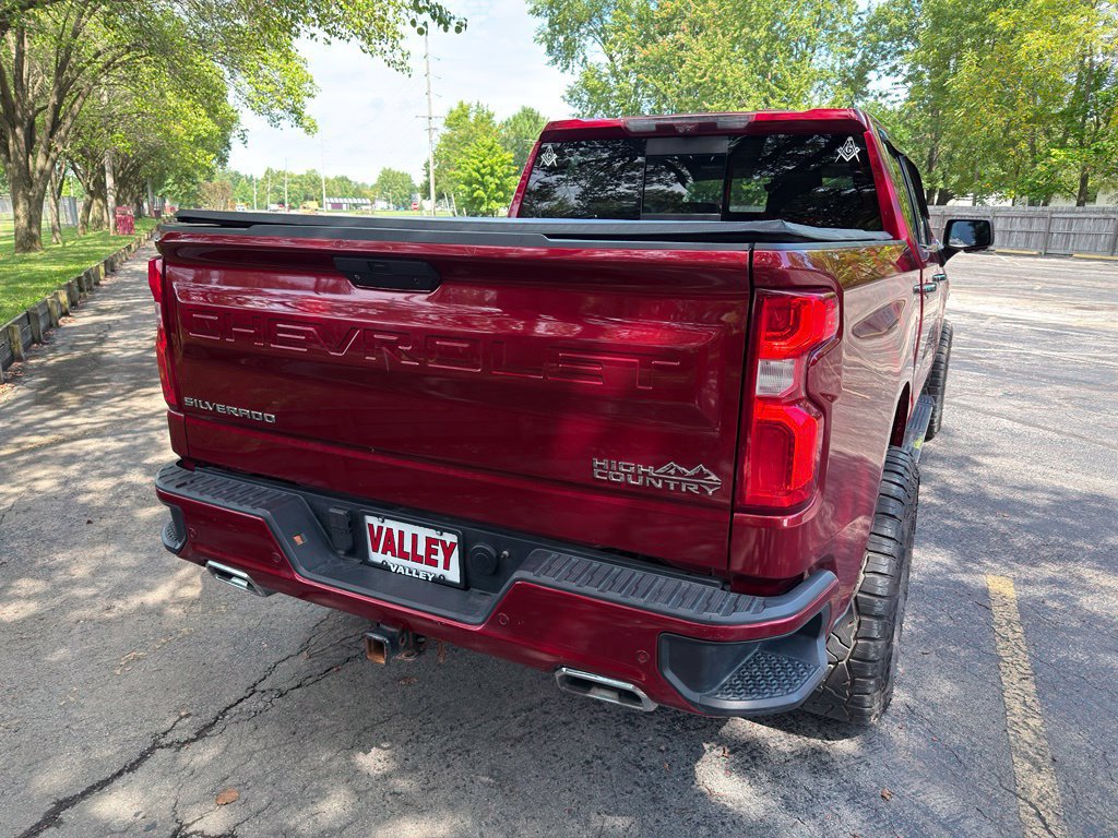 Used 2021 Chevrolet Silverado 1500 High Country w/ Technology Package AWD/4WD image 11