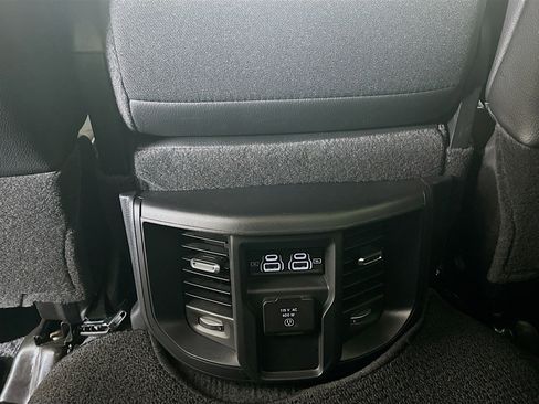 Used 2024 RAM 2500 Laramie w/ Safety Group image 28