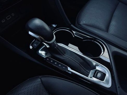 Used 2023 Buick Encore GX Essence w/ Experience Buick Package image 29