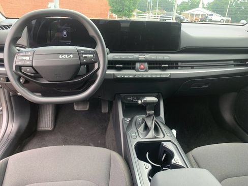 Used 2026 Kia K4 FWD image 17