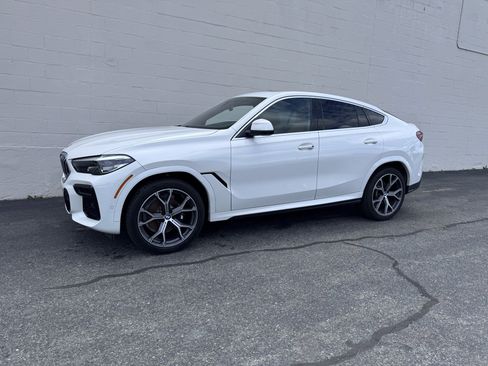 Used 2022 BMW X6 xDrive40i image 1
