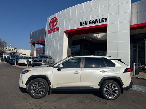 Used 2019 Toyota RAV4 Limited w/ All Weather Liner Package image 2