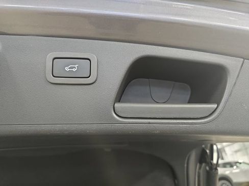 Used 2021 Jaguar E-PACE SE AWD/4WD image 21
