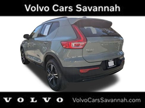 Certified 2024 Volvo XC40 B5 Core image 7