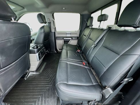 Used 2021 Ford F250 XLT w/ XLT Premium Package image 15