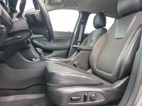 Used 2021 Buick Encore GX Select image 7