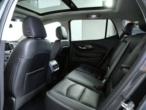 Used 2020 GMC Terrain Denali w/ Denali Premium Package AWD/4WD image 13
