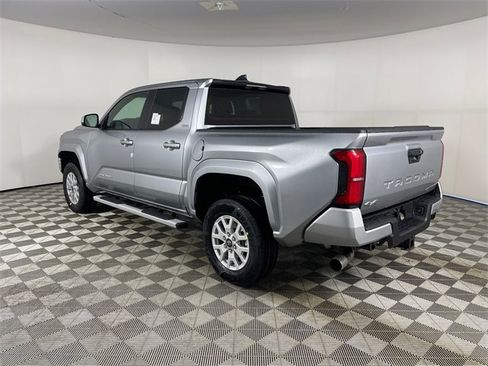 New 2025 Toyota Tacoma SR5 image 5