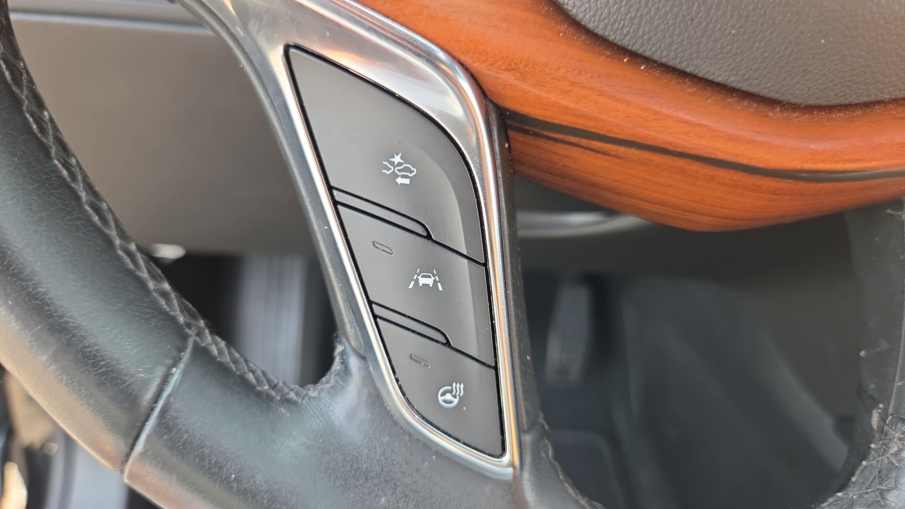 Used 2021 Cadillac XT5 Premium Luxury FWD image 26