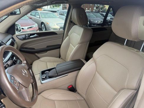 Used 2015 Mercedes-Benz ML 350 4MATIC image 8