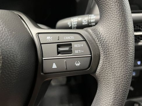 New 2026 Honda HR-V LX image 16