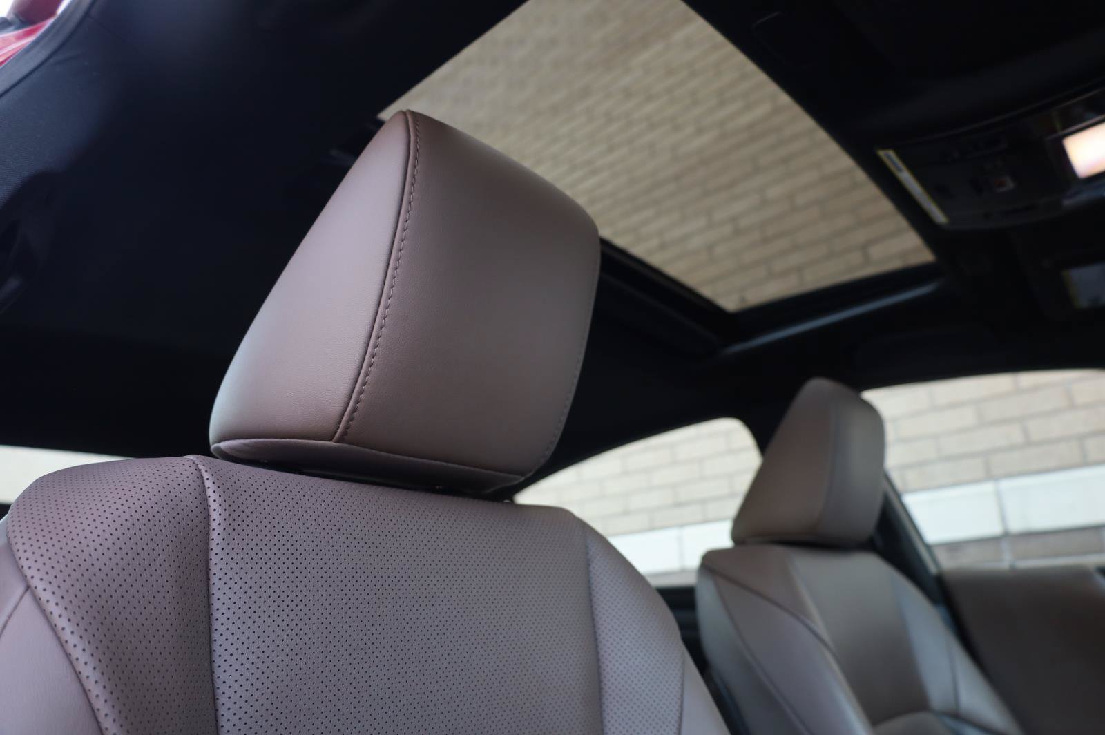 Used 2023 Lexus ES 350 w/ Premium Package FWD image 34