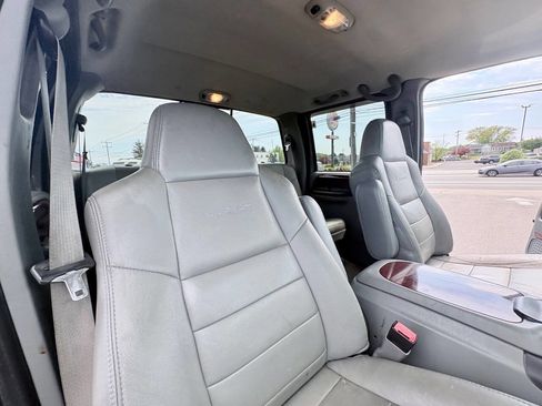 Used 2007 Ford F350 Lariat AWD/4WD image 32