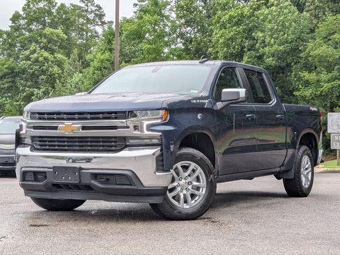 Used 2021 Chevrolet Silverado 1500 LT AWD/4WD image 4
