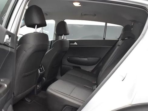 Used 2020 Kia Sportage LX w/ LX Popular Package AWD/4WD image 15