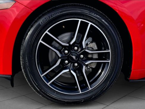 Used 2021 Ford Mustang Premium image 11