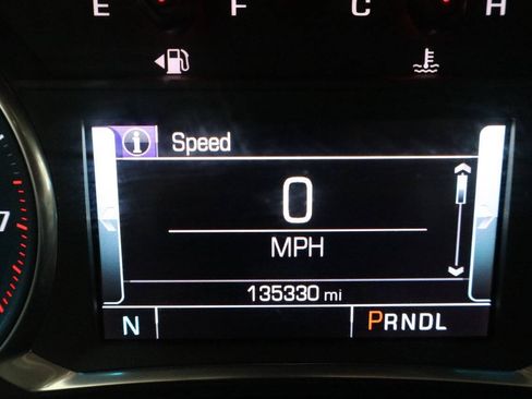 Used 2018 Chevrolet Traverse LT FWD image 20