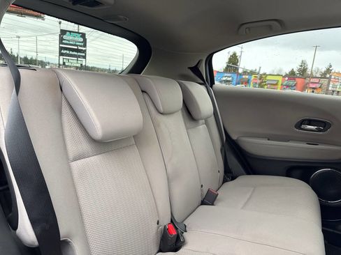 Used 2016 Honda HR-V EX image 19