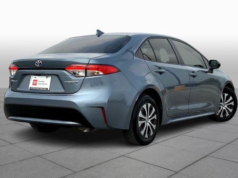 Used 2022 Toyota Corolla LE FWD image 13