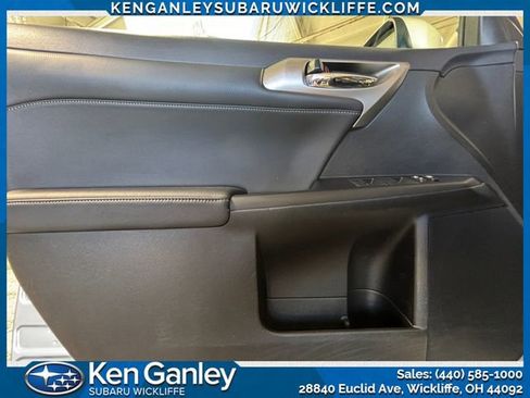 Used 2016 Lexus CT 200h w/ Navigation Package FWD image 10