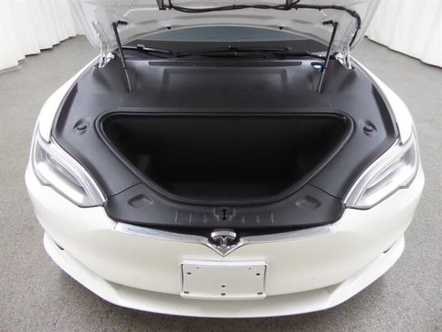Used 2018 Tesla Model S 75D AWD/4WD image 35