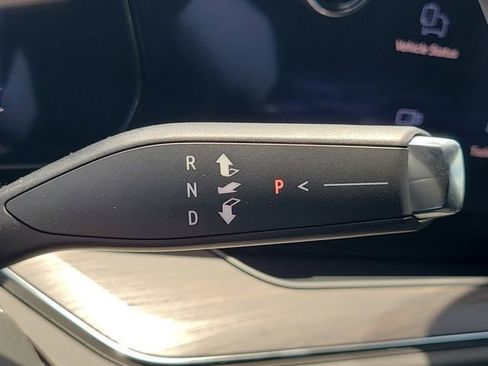 New 2026 Chevrolet Suburban LS w/ LPO, Dark Essentials Package image 25