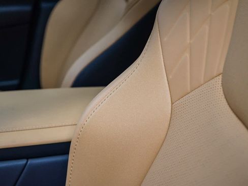 Used 2025 Lexus RX 350 FWD image 20